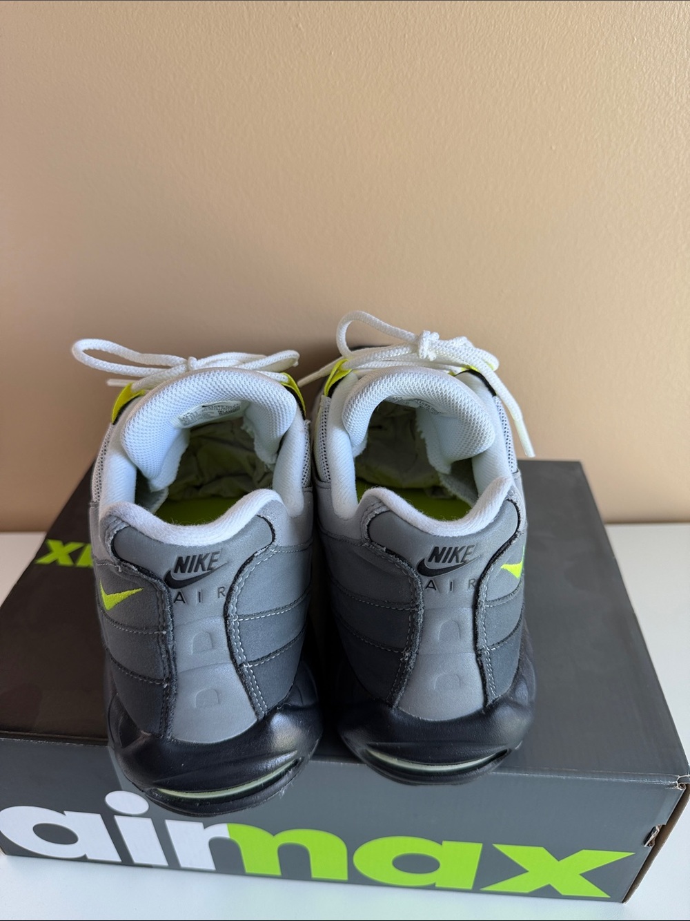 Nike Air Max 95 - Picture 4 of 8